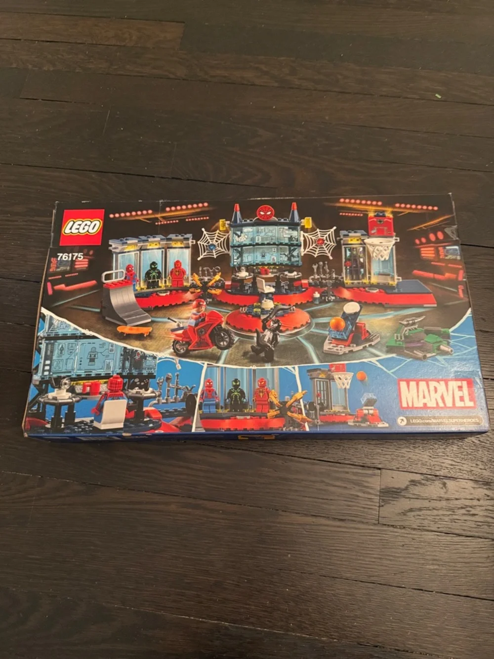 NEW LEGO 76175 Spiderman Attack on the Spider Lair
